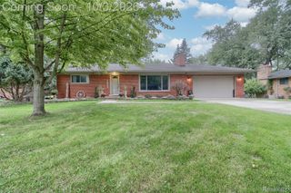 23805 Huron River Drive, Rockwood, MI 48173