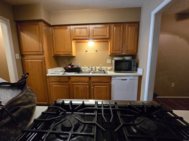 2208 Singleton Cove, Little Rock, AR 72204