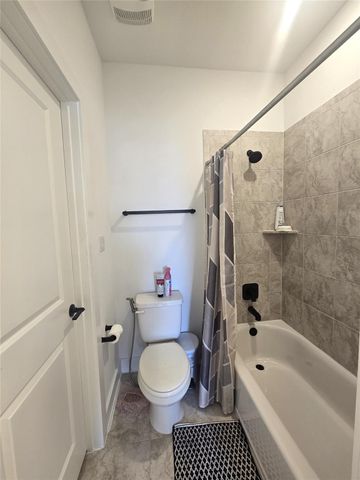 124 Ribera DR, Liberty Hill, TX 78642