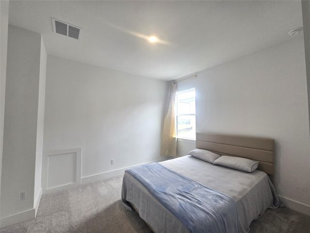 124 Ribera DR, Liberty Hill, TX 78642