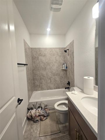 124 Ribera DR, Liberty Hill, TX 78642