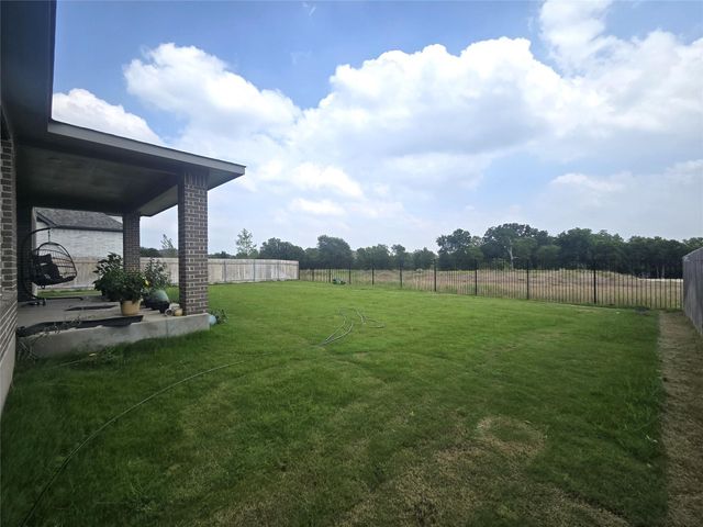 124 Ribera DR, Liberty Hill, TX 78642