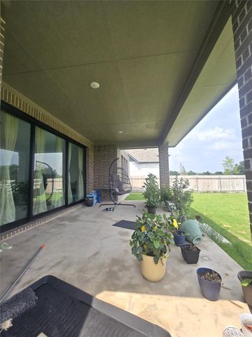 124 Ribera DR, Liberty Hill, TX 78642