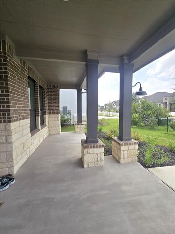 124 Ribera DR, Liberty Hill, TX 78642