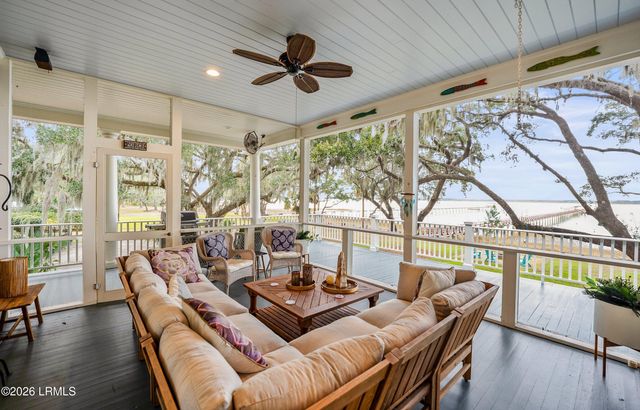 218 Old Plantation Drive, Beaufort, SC 29907