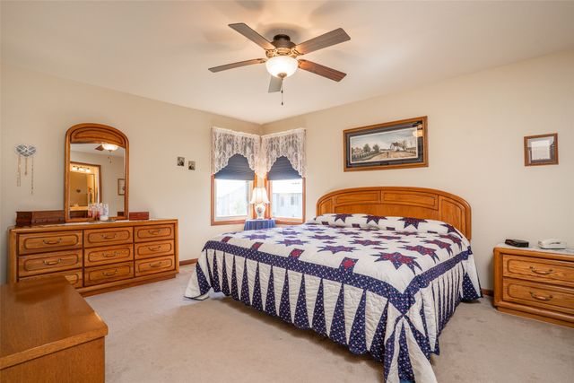 6019 Robin Road, Pleasant Hill, IA 50327