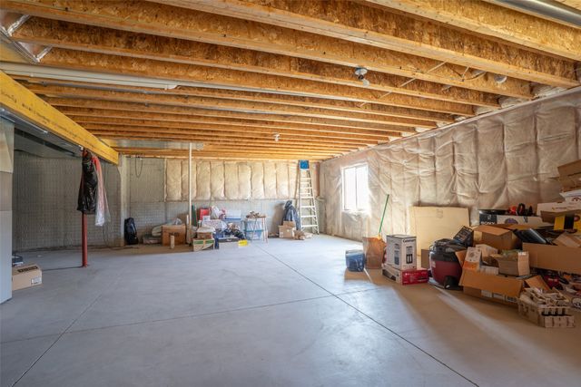 6019 Robin Road, Pleasant Hill, IA 50327