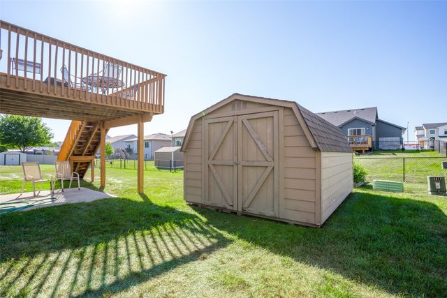 6019 Robin Road, Pleasant Hill, IA 50327