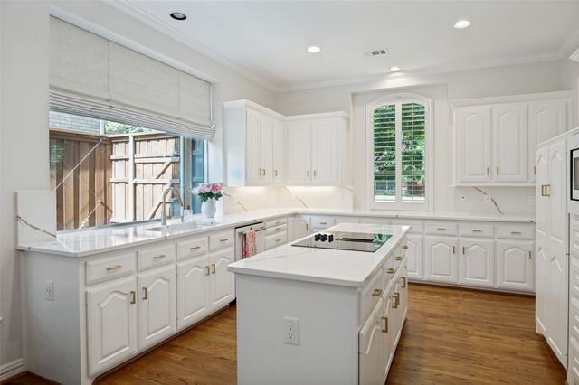 3004 Harkness Drive, Plano, TX 75093