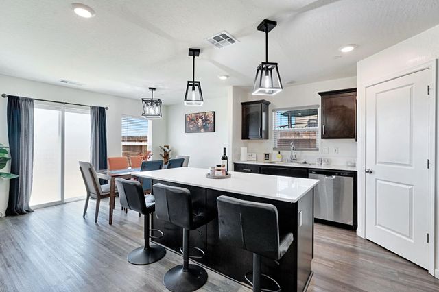 524 San Carlos Avenue, Madera, CA 93637