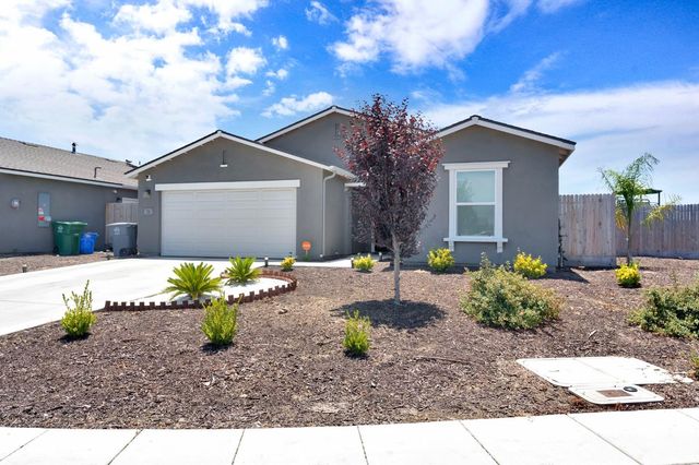 524 San Carlos Avenue, Madera, CA 93637