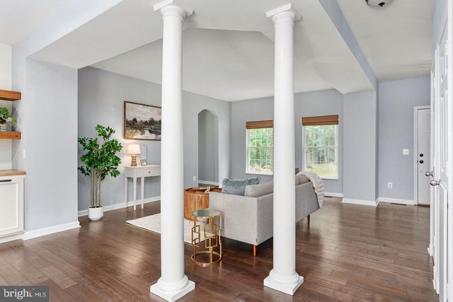 60 RIVER FALLS RD, Fredericksburg, VA 22406