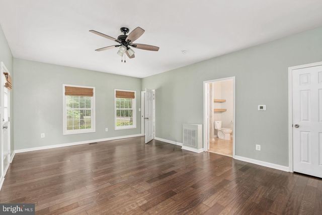 60 RIVER FALLS RD, Fredericksburg, VA 22406