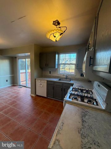 9404 HORN AVE, Baltimore, MD 21236