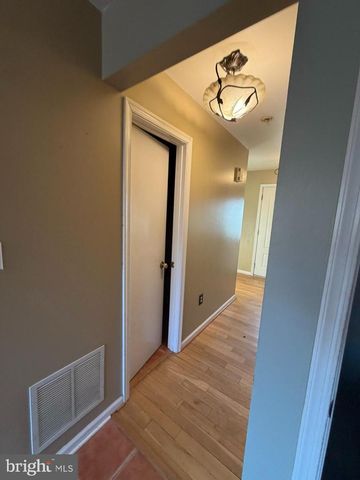 9404 HORN AVE, Baltimore, MD 21236