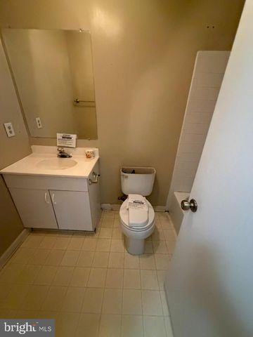 9404 HORN AVE, Baltimore, MD 21236