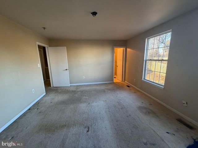 9404 HORN AVE, Baltimore, MD 21236