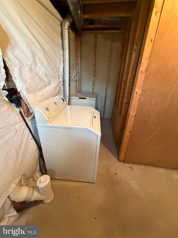 9404 HORN AVE, Baltimore, MD 21236