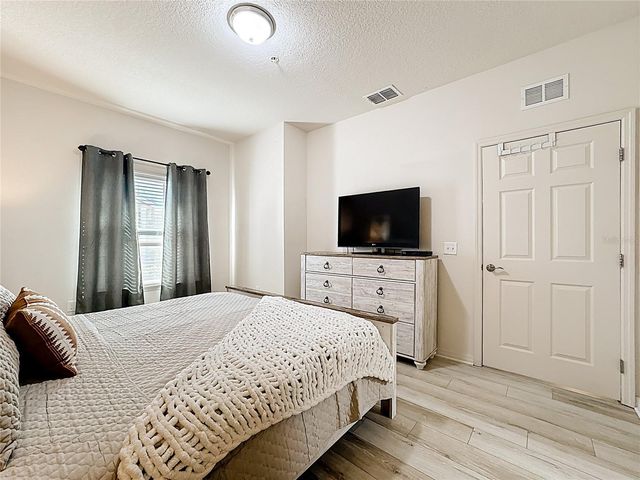 8986 SHINE DRIVE, Kissimmee, FL 34747