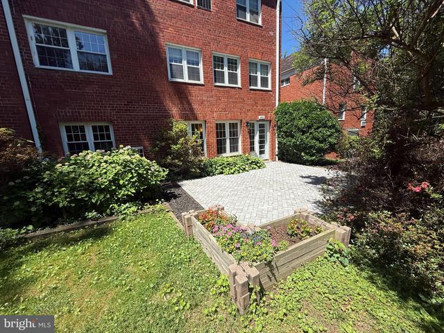 1619 MOUNT EAGLE PL, Alexandria, VA 22302