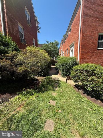 1619 MOUNT EAGLE PL, Alexandria, VA 22302