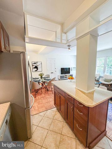 1619 MOUNT EAGLE PL, Alexandria, VA 22302
