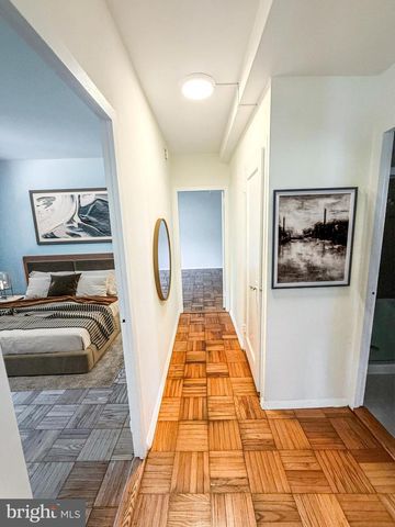 1619 MOUNT EAGLE PL, Alexandria, VA 22302