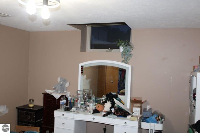 72 NW Wood Road, Rapid City, MI 49676