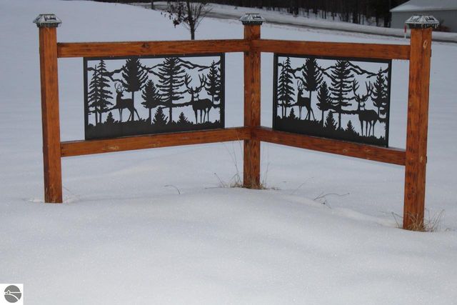 72 NW Wood Road, Rapid City, MI 49676