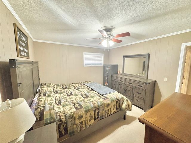 1404 Farrs Bridge Road, Easley, SC 29640
