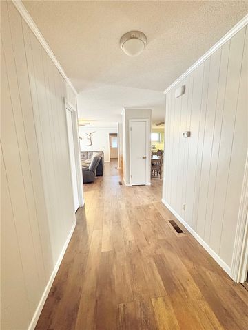 1404 Farrs Bridge Road, Easley, SC 29640