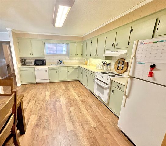 1404 Farrs Bridge Road, Easley, SC 29640
