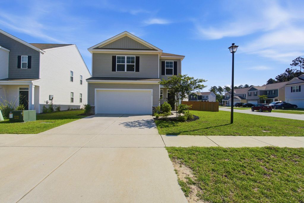 163 Horizon Ridge Drive, Summerville, SC 29486