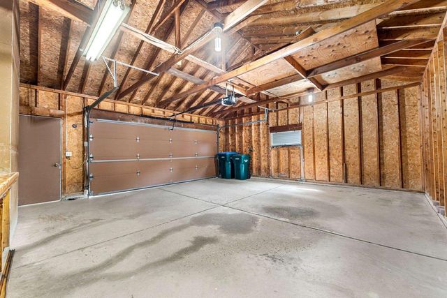 4718 W PERIWINKLE COURT, Appleton, WI 54914