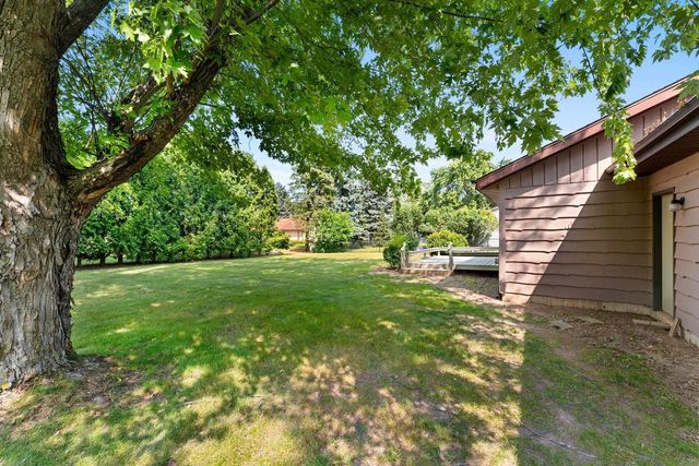 4718 W PERIWINKLE COURT, Appleton, WI 54914