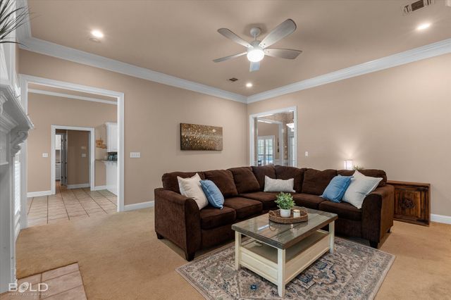444 Grand Oaks Drive, Shreveport, LA 71106