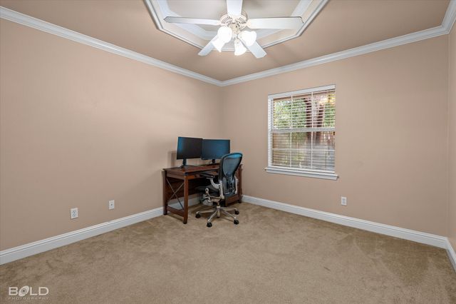 444 Grand Oaks Drive, Shreveport, LA 71106