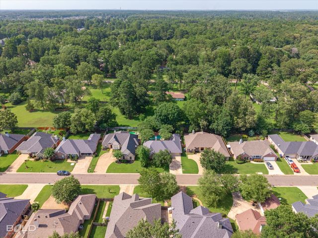444 Grand Oaks Drive, Shreveport, LA 71106