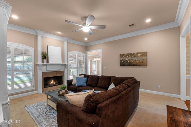 444 Grand Oaks Drive, Shreveport, LA 71106