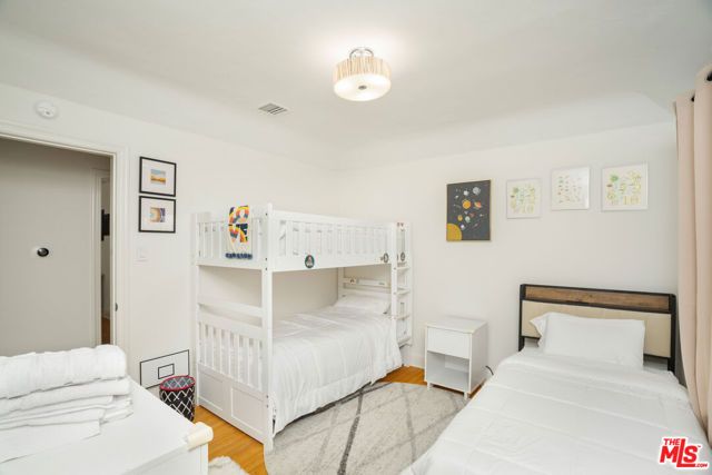 4712 Burnet Avenue, Sherman Oaks, CA 91403