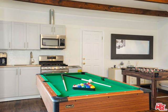 4712 Burnet Avenue, Sherman Oaks, CA 91403