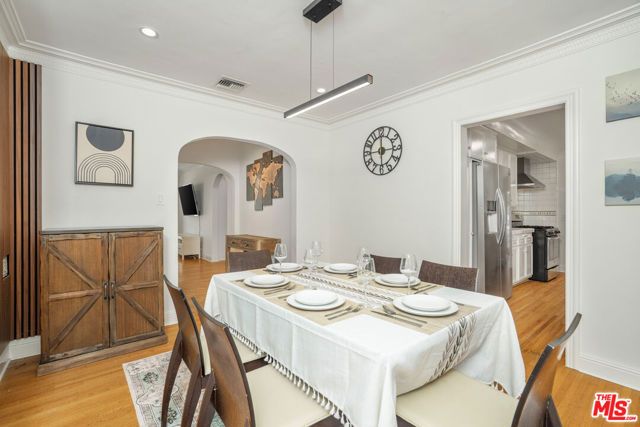 4712 Burnet Avenue, Sherman Oaks, CA 91403