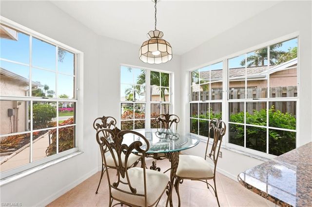 2505 Sailors WAY 129, Naples, FL 34109