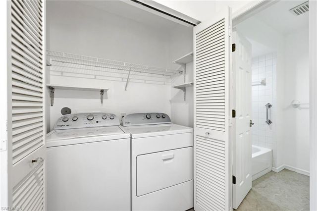 2505 Sailors WAY 129, Naples, FL 34109