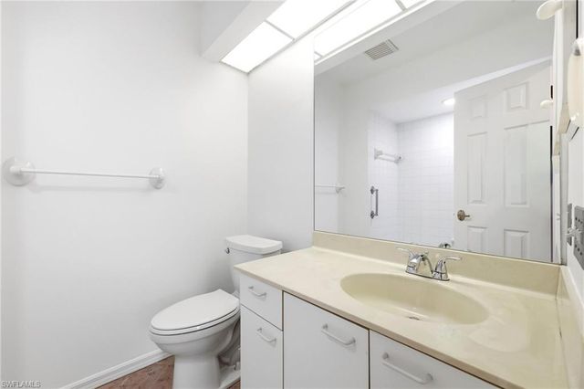 2505 Sailors WAY 129, Naples, FL 34109