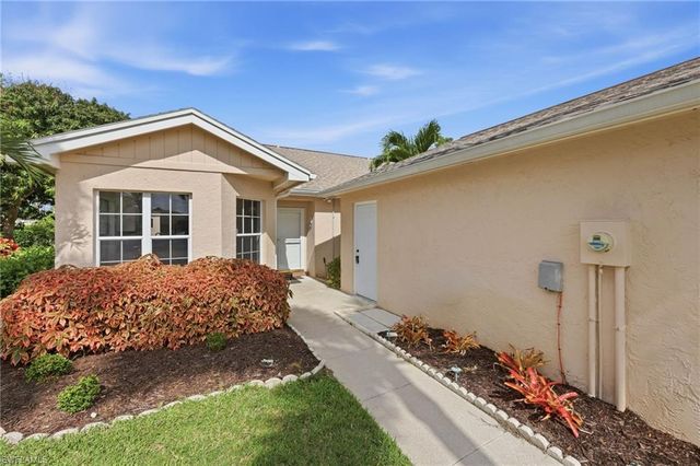 2505 Sailors WAY 129, Naples, FL 34109