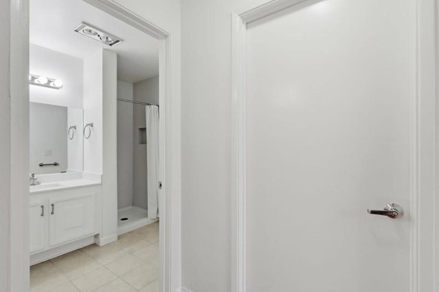5438 Cribari Green, San Jose, CA 95135