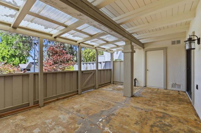 5438 Cribari Green, San Jose, CA 95135