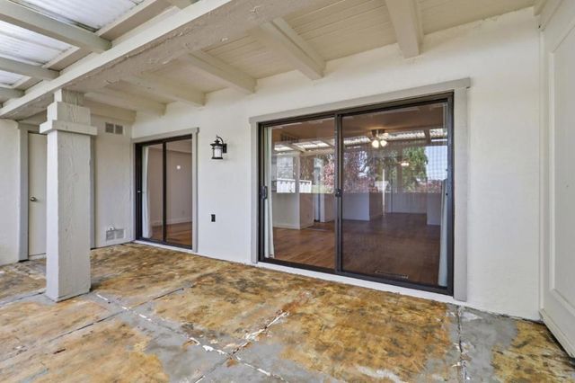 5438 Cribari Green, San Jose, CA 95135