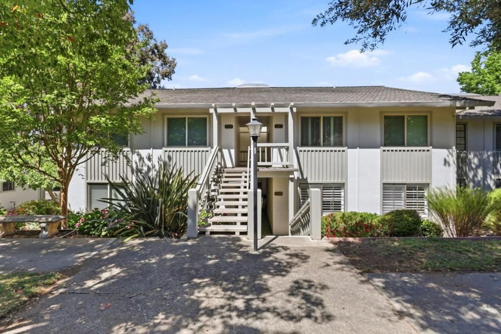 5438 Cribari Green, San Jose, CA 95135